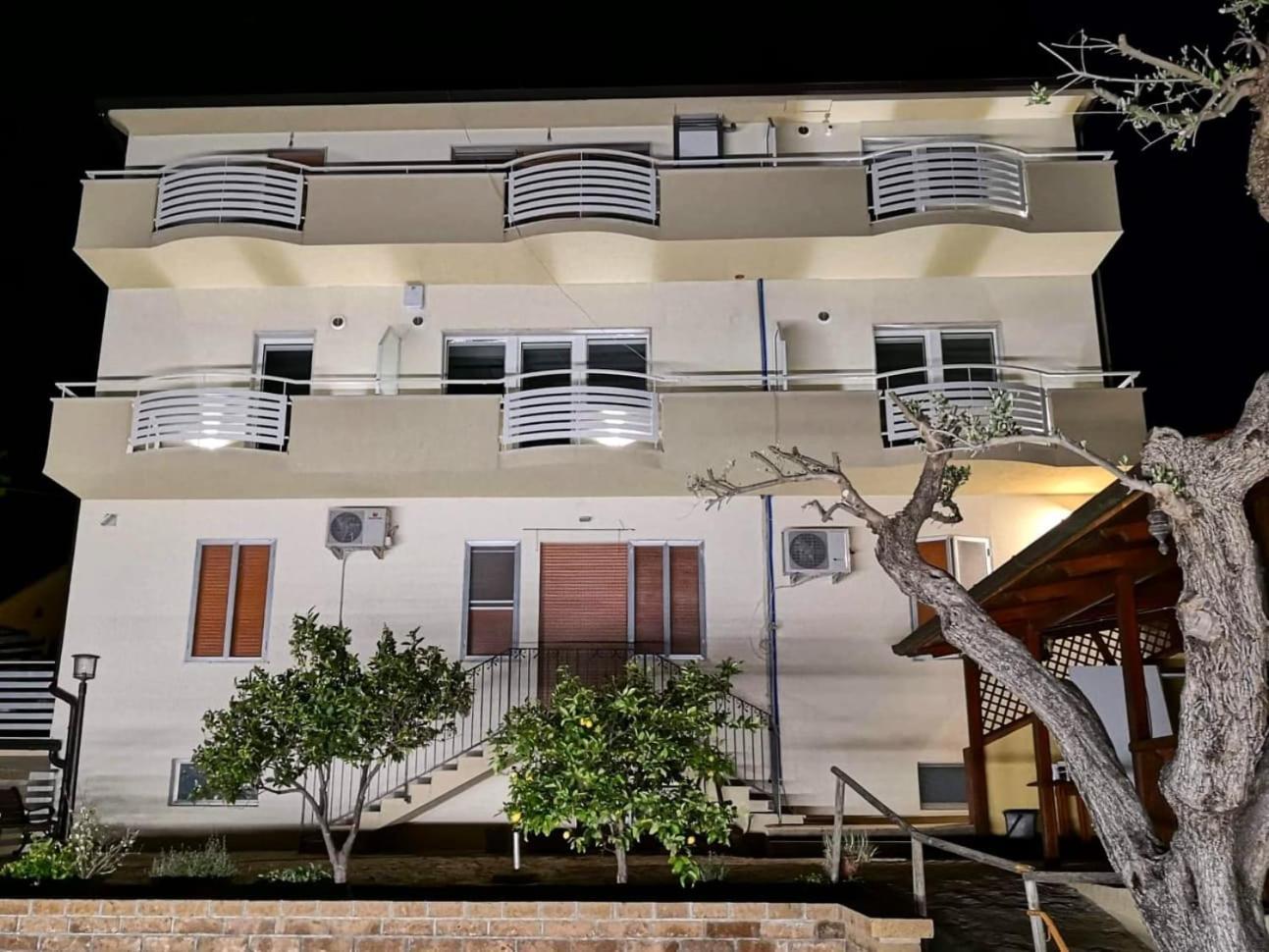 Dimora Effe - Eco B&B Термоли Экстерьер фото